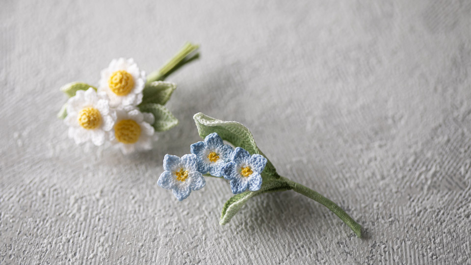 かぎ針で編むルナヘヴンリィのかわいいお花アクセサリー
